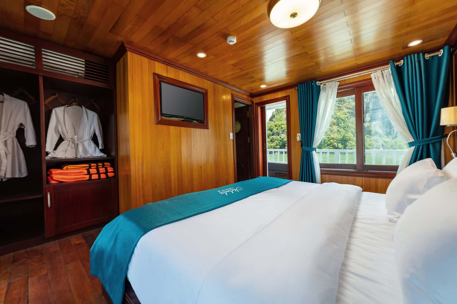 melody cruise la casta ha long