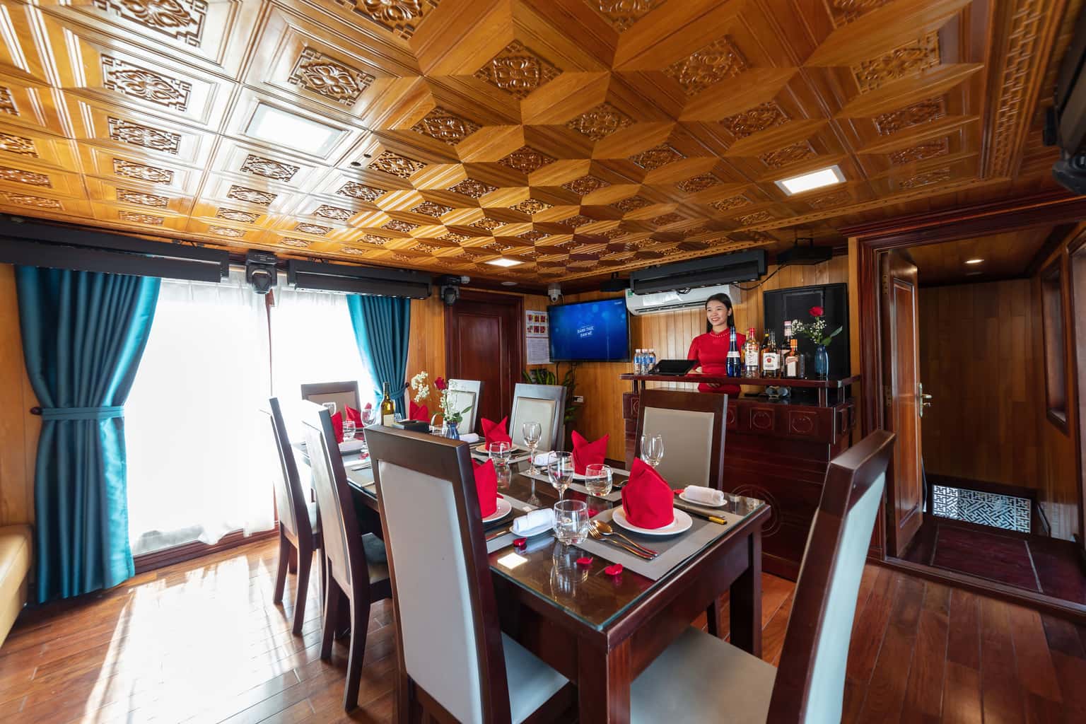 melody cruise la casta ha long