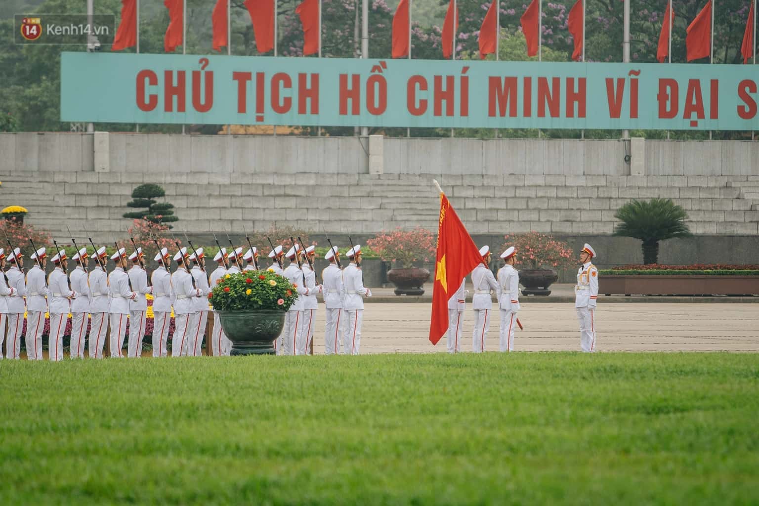 quang truong ba dinh ba dinh dia diem du lich ha noi atthan25