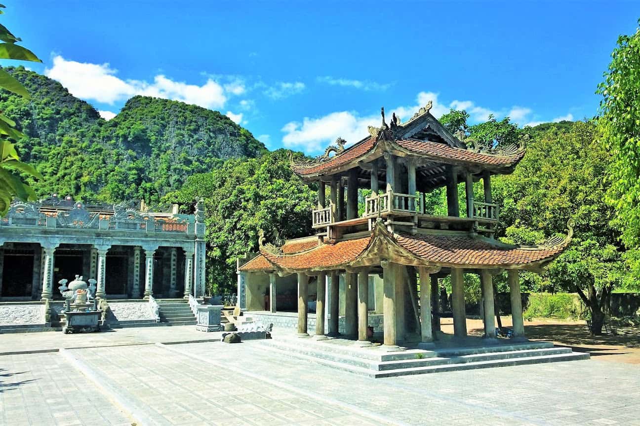 den thai vi dia diem du lich ninh binh attnib14