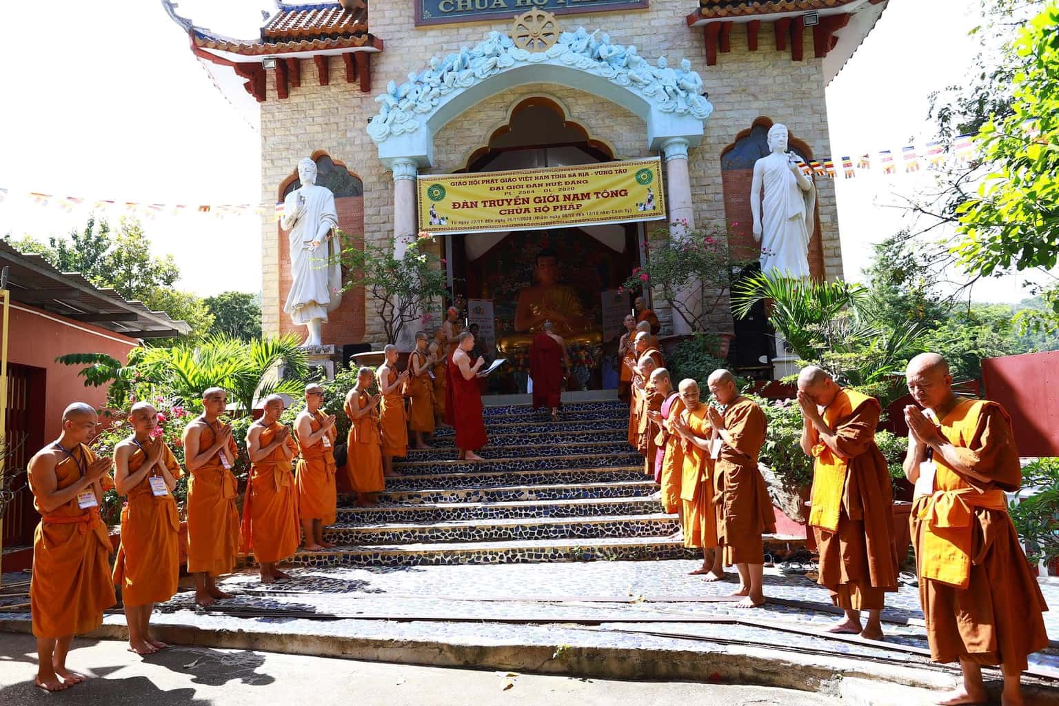 chua ho phap dia diem du lich vung tau attvut21