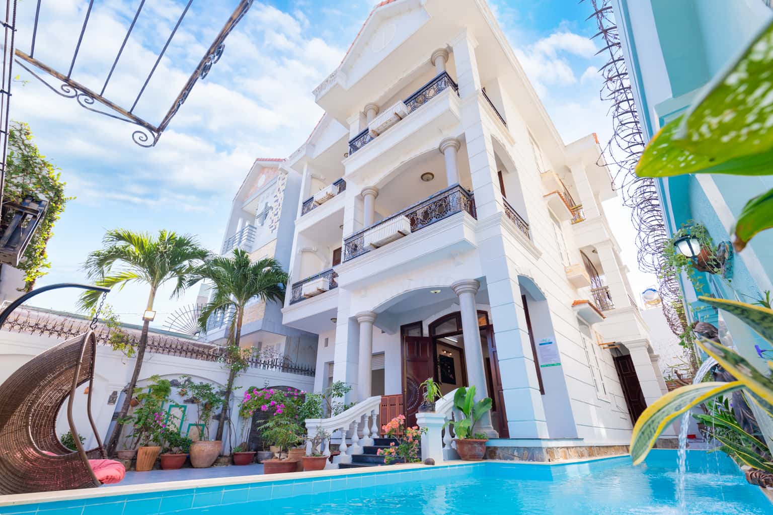 justfly 2810e luong van can villa vung tau