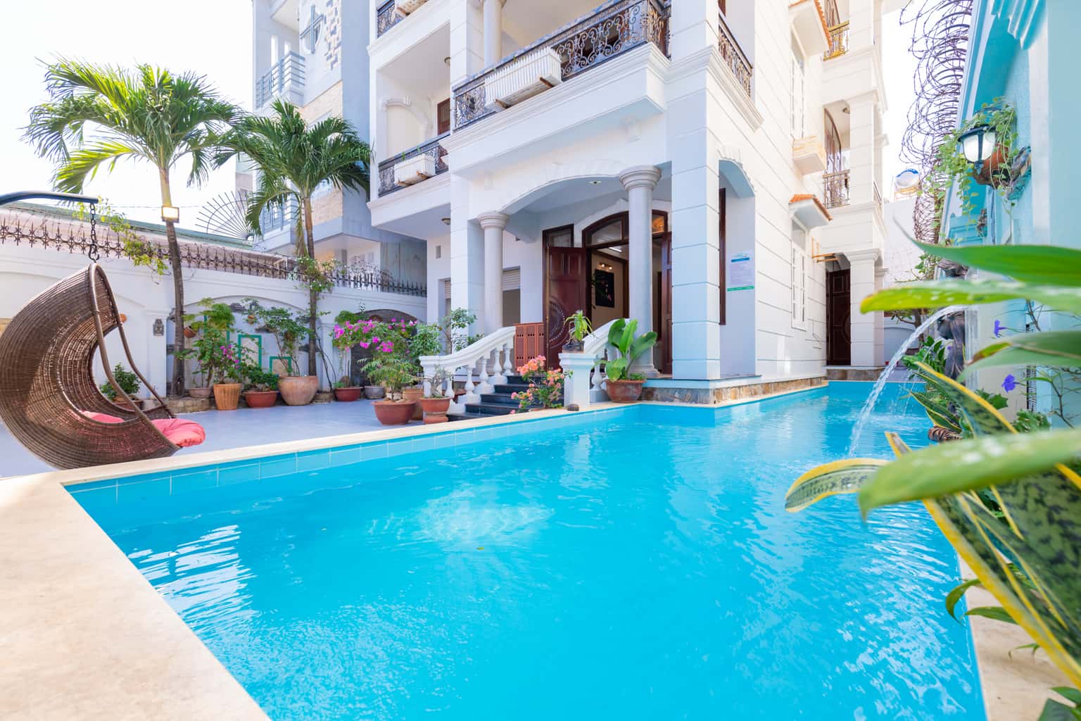 justfly 2810e luong van can villa vung tau