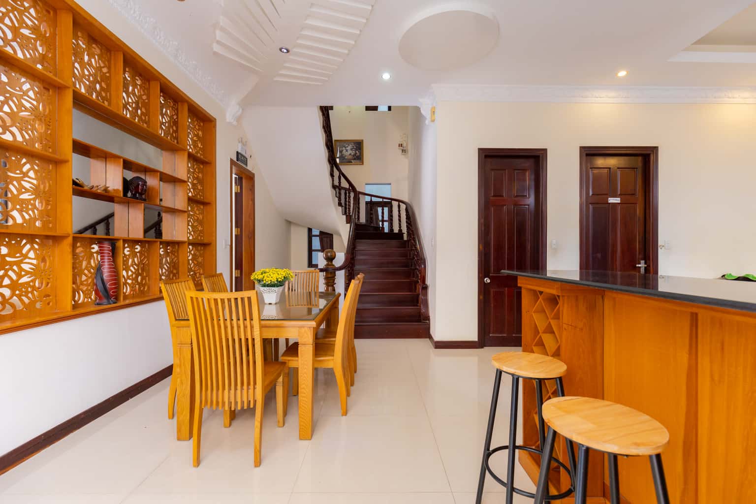 justfly 2810e luong van can villa vung tau