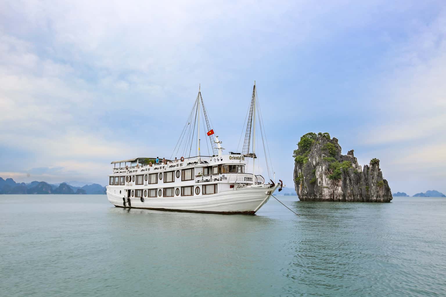 oriental sails cruise ha long bay