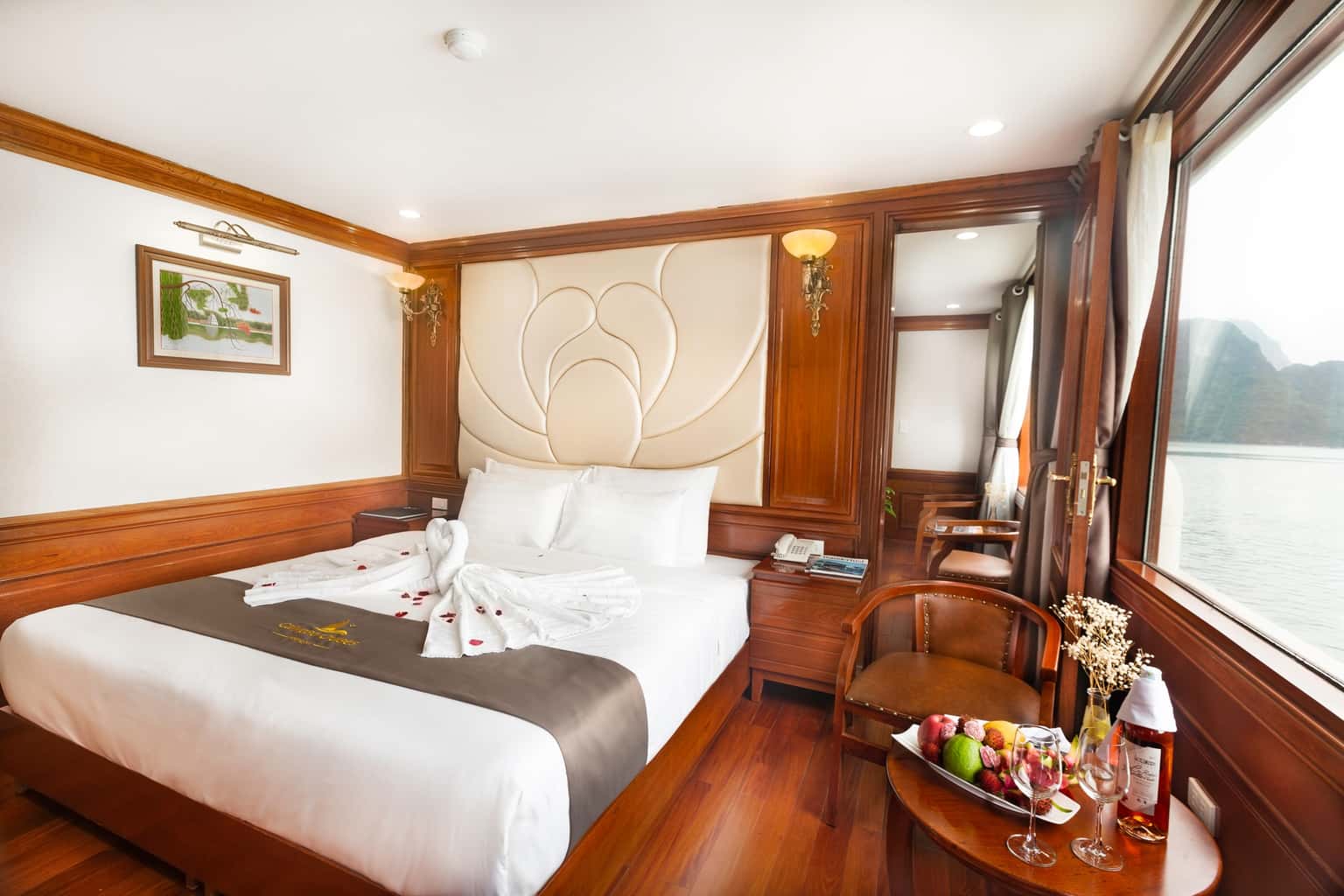 du thuyen calypso cruise oriental ha long bay