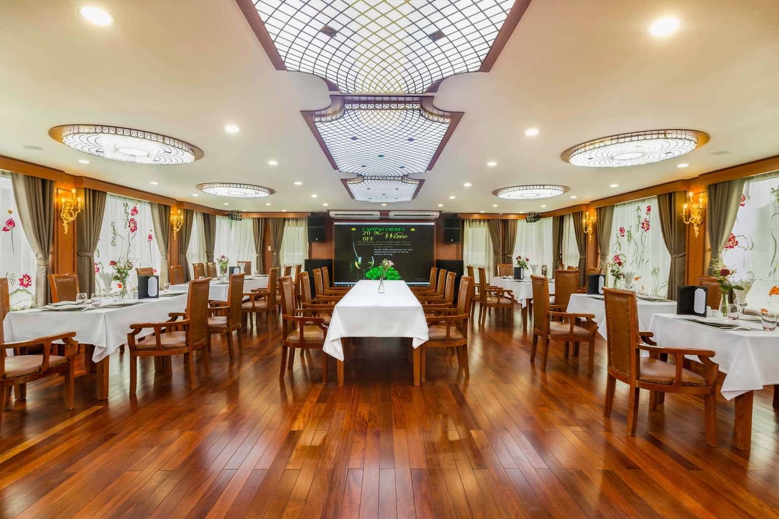 du thuyen calypso cruise oriental ha long bay