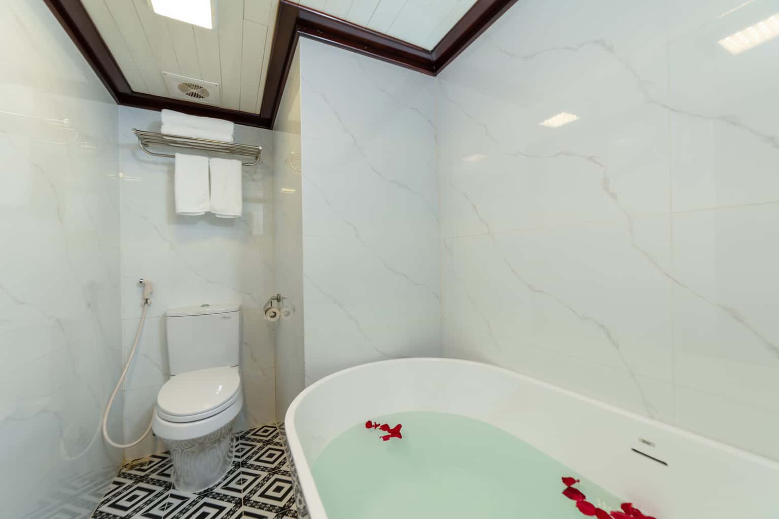 la casata melody 4 cabin ha long 
