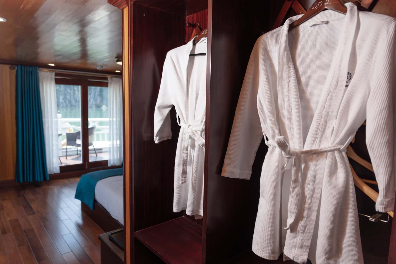 la casata melody 4 cabin ha long 