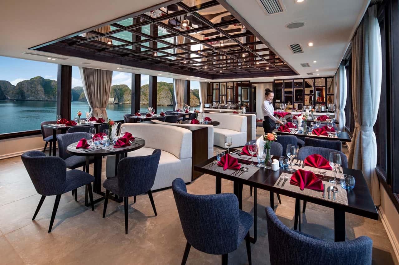 jade sails aclass cruises ha long