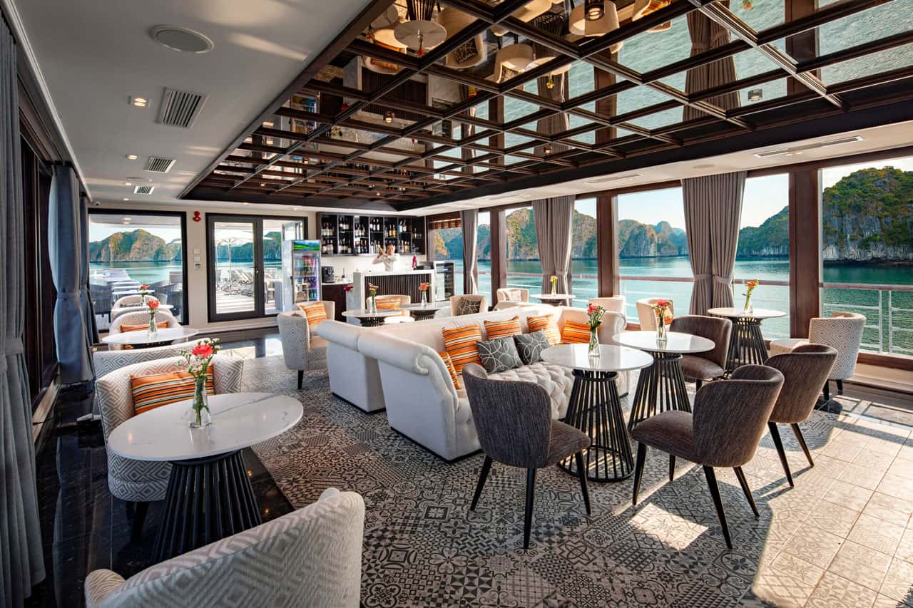 jade sails aclass cruises ha long