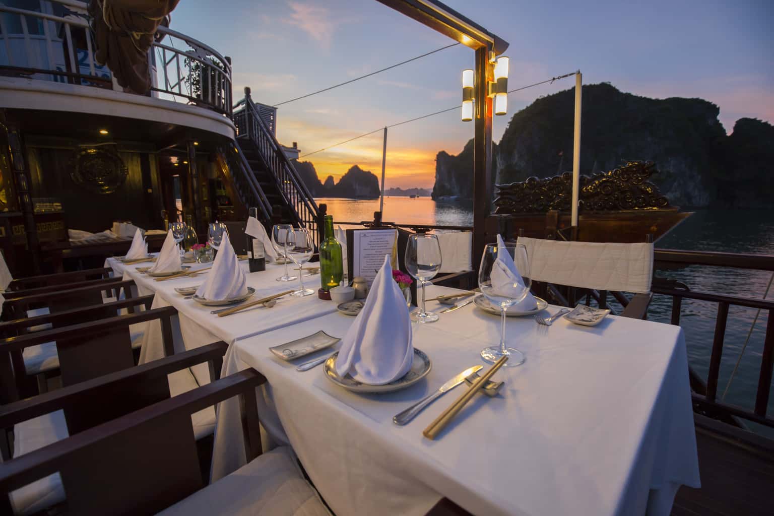 dragon pearl junk indochina junk cruise ha long bay