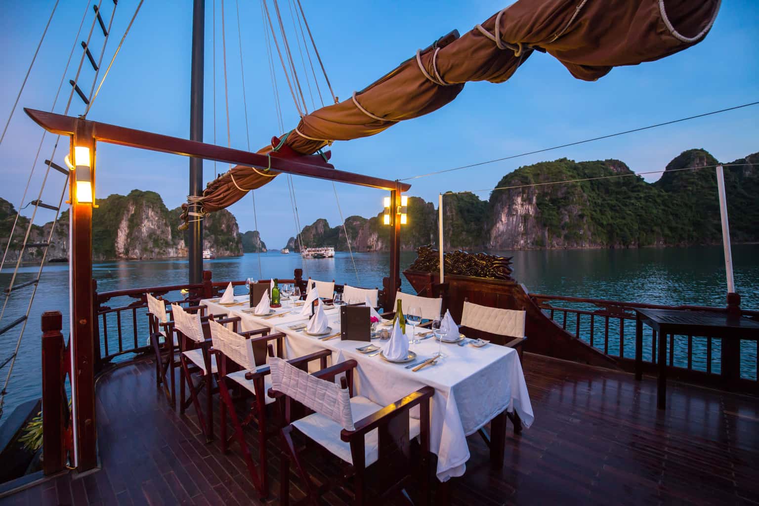 dragon pearl junk indochina junk cruise ha long bay