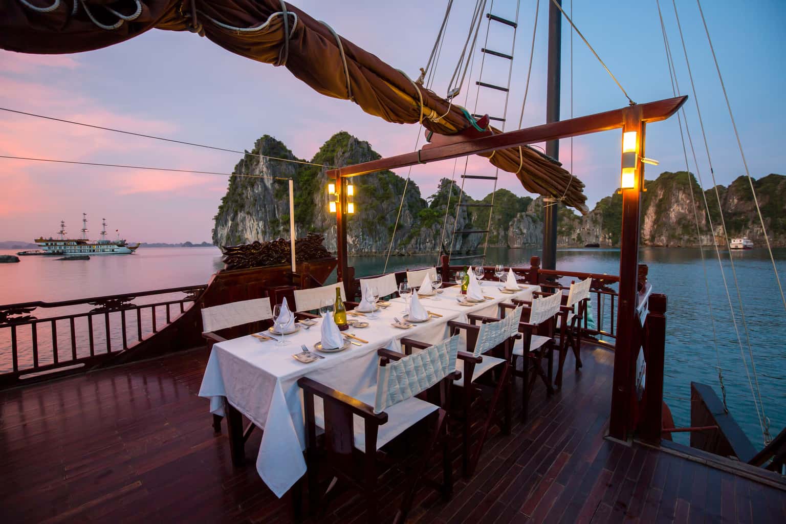 dragon pearl junk indochina junk cruise ha long bay