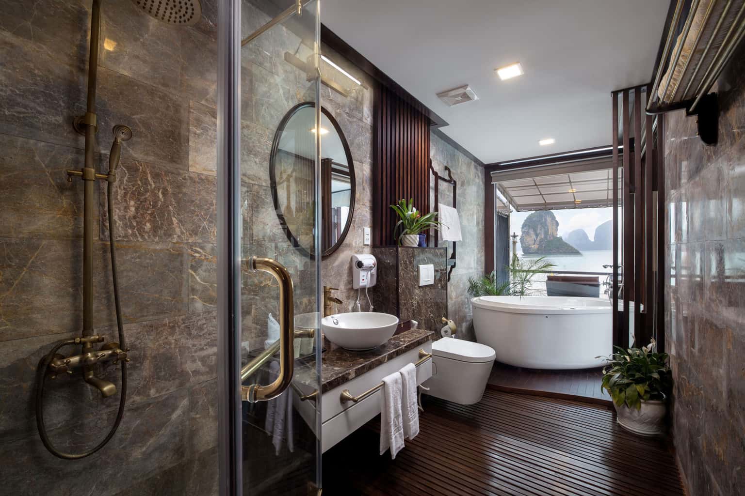 exclusive suite orchid trendy pelican cruise ha long bay