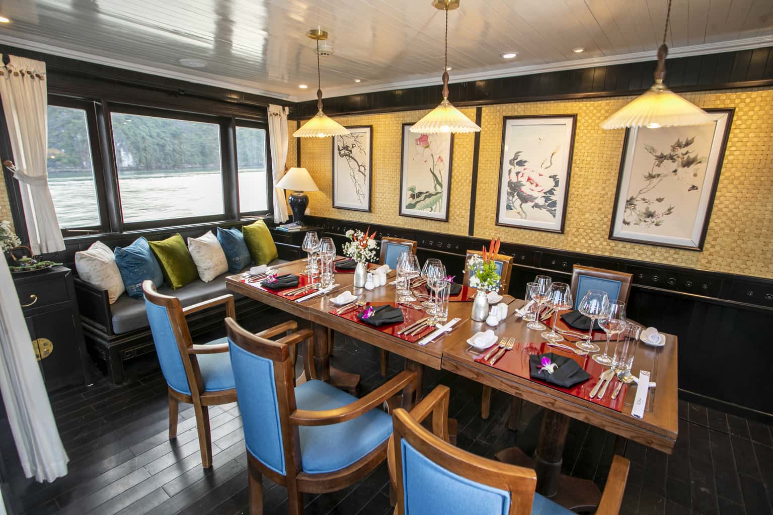 legend halong 1 cabin bhaya au co cruise ha long bay