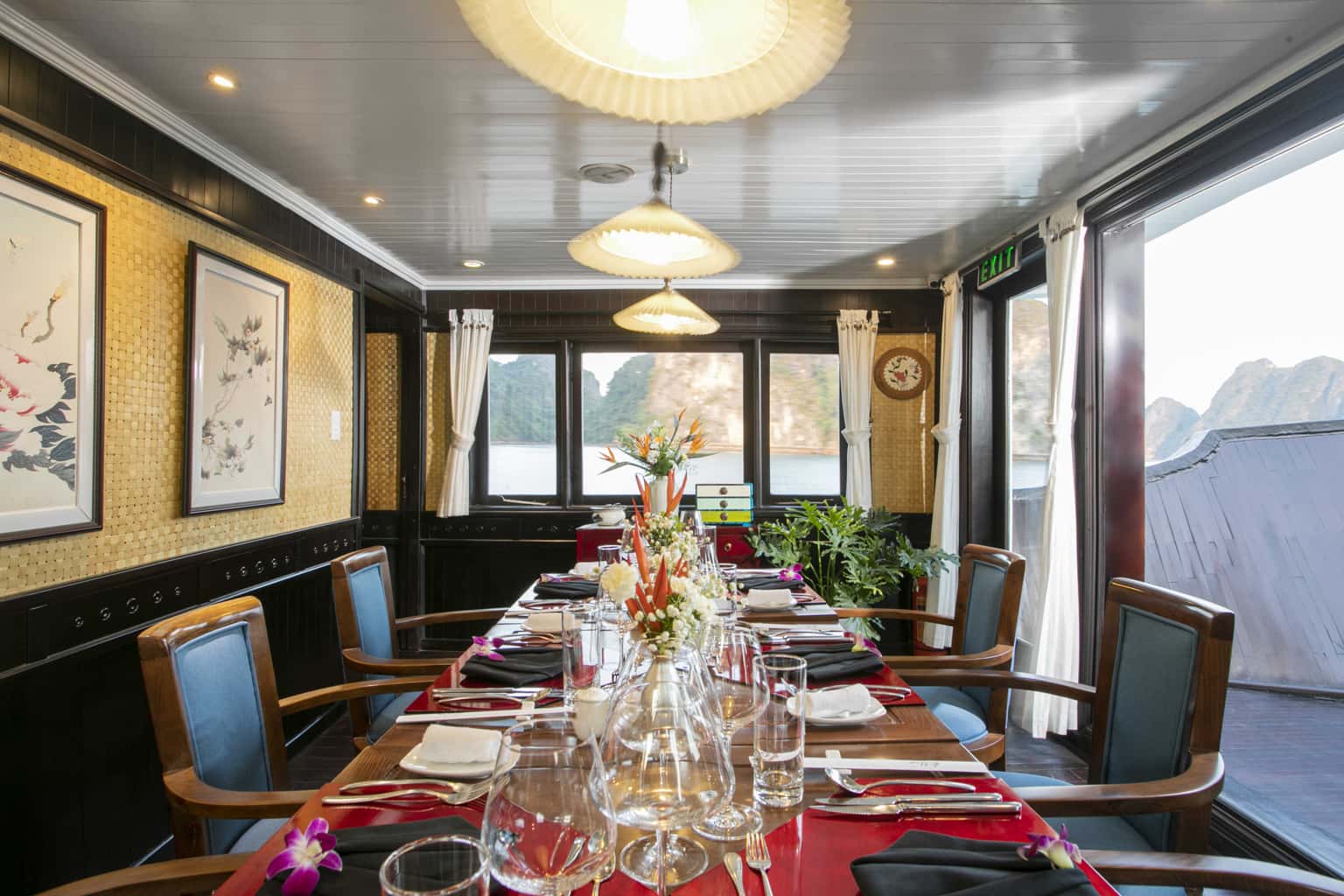 legend halong 1 cabin bhaya au co cruise ha long bay
