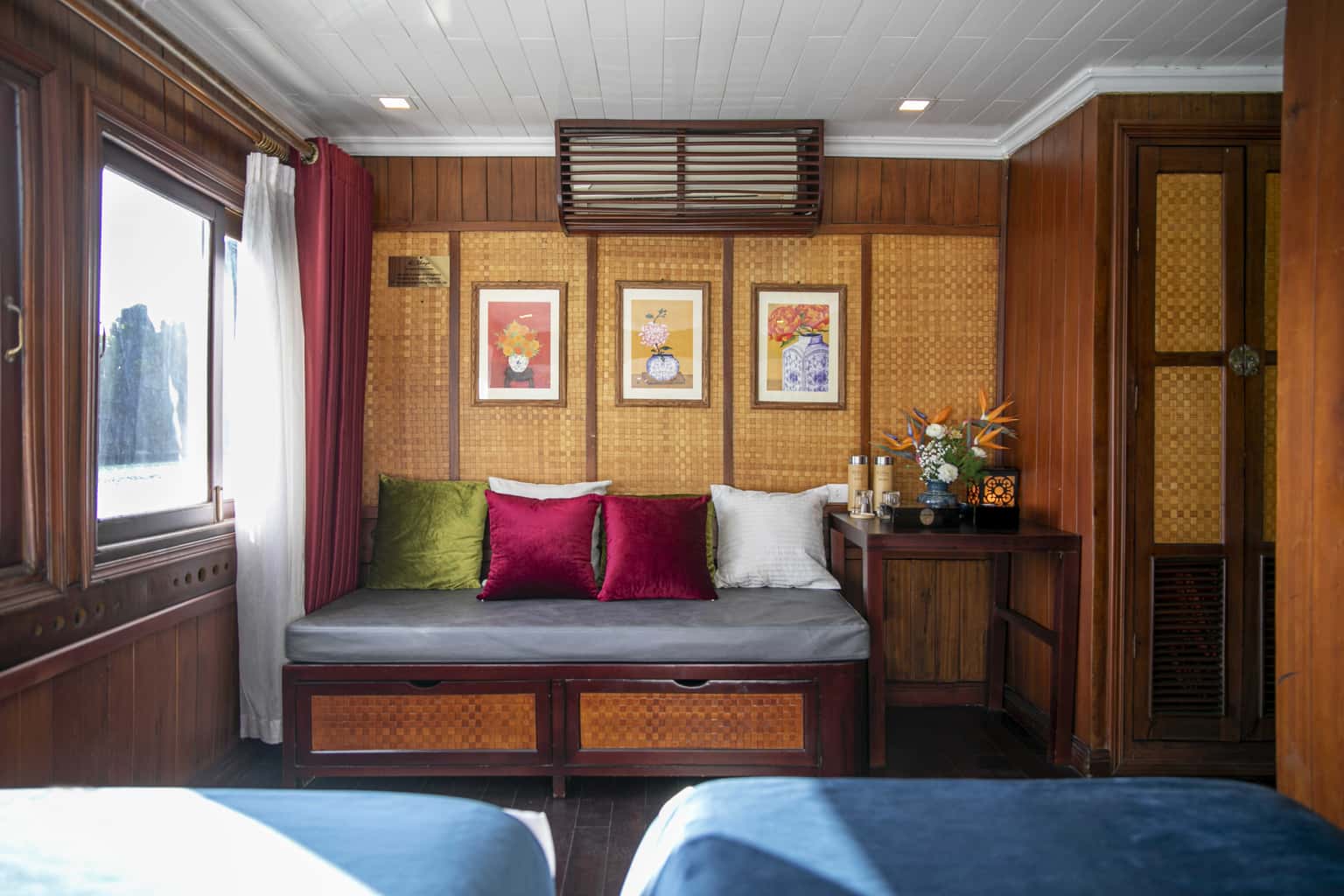 legend halong 1 cabin bhaya au co cruise ha long bay