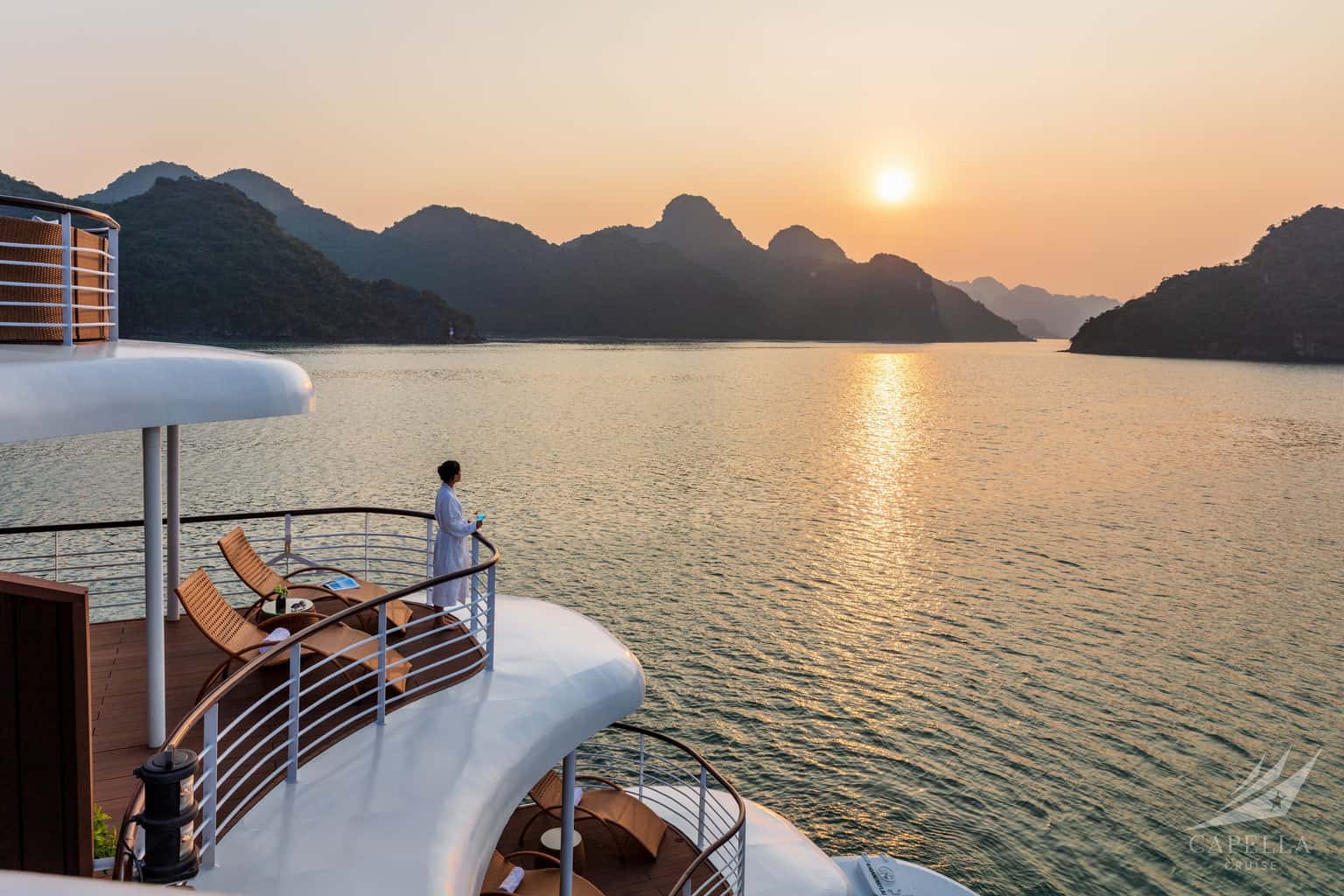 capella cruise ha long