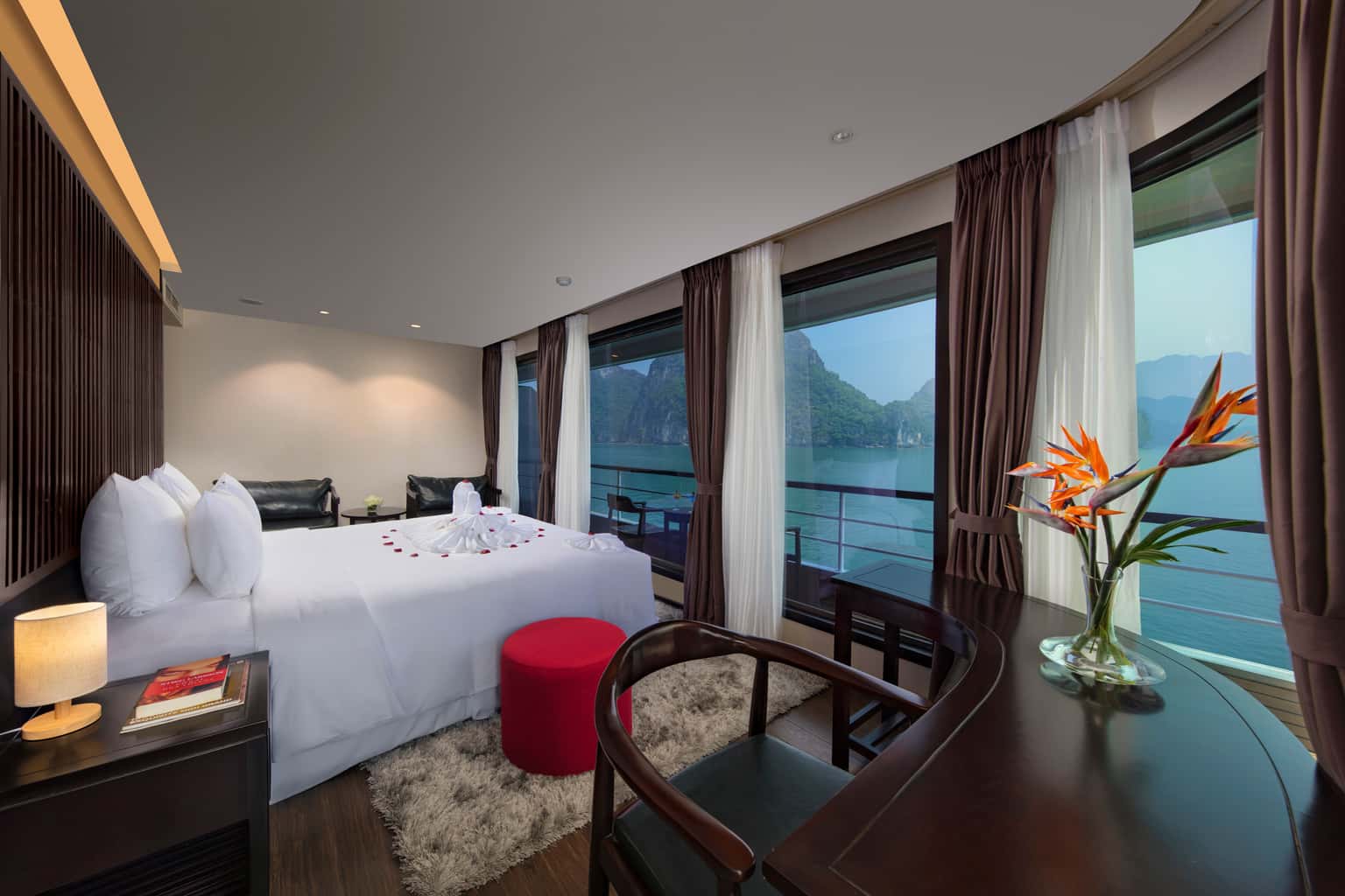 scarlet-pearl-cruise-ha-long-bay 