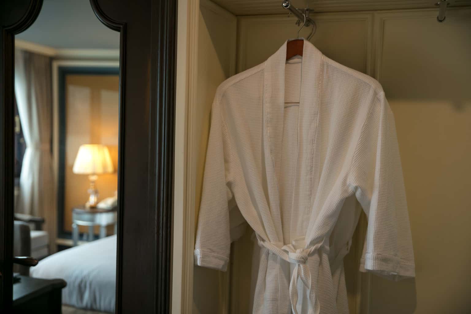 athena luxury cruise ha long bay