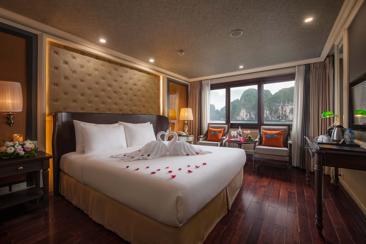 athena luxury cruise ha long bay