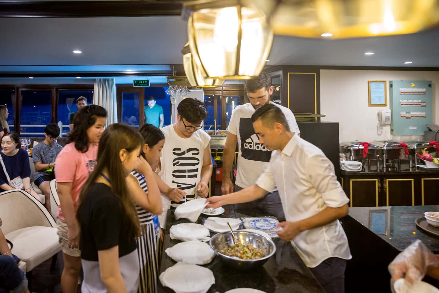 athena luxury cruise ha long bay