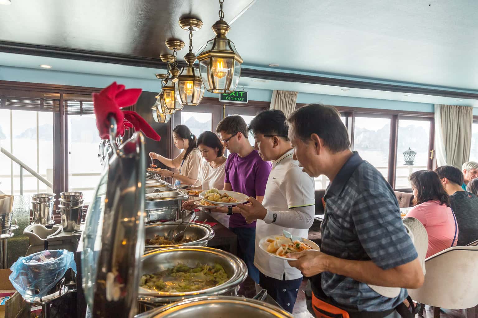 athena luxury cruise ha long bay