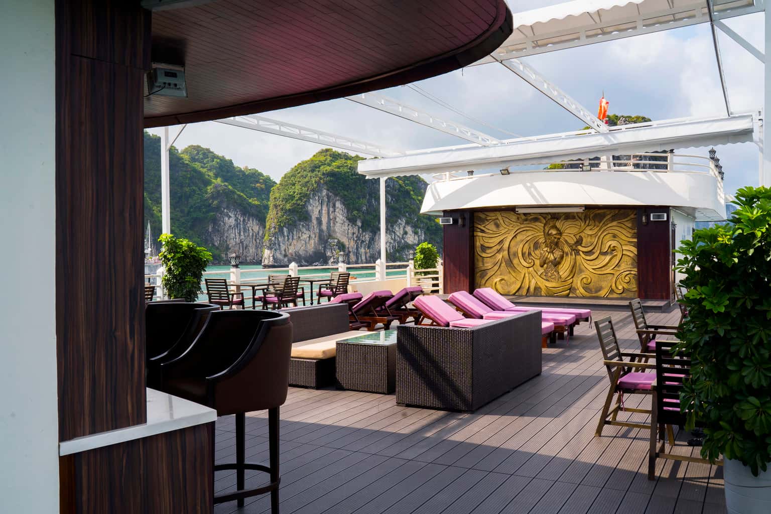 athena luxury cruise ha long bay