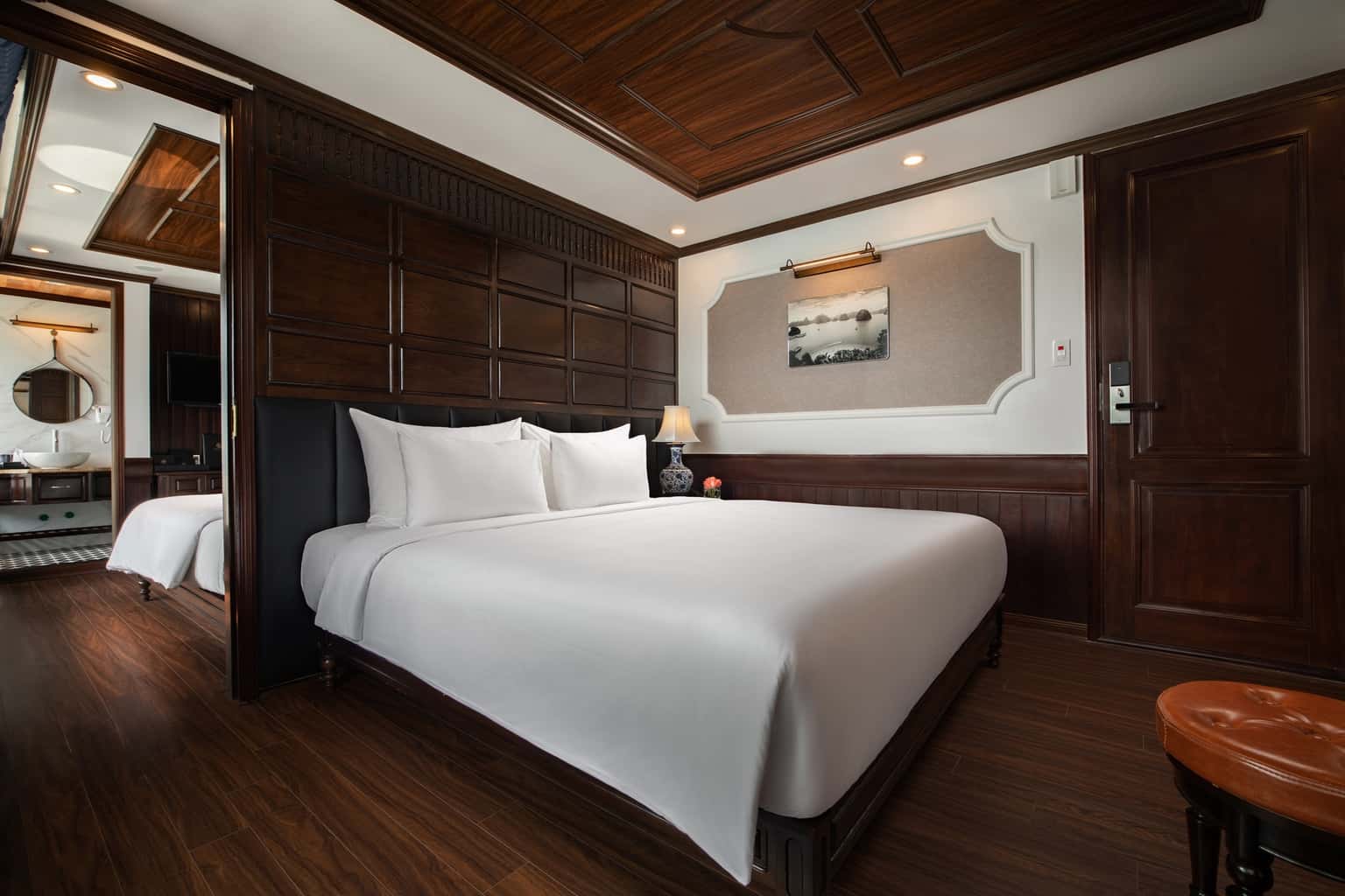 la casta regal cruise 24 cabin ha long bay