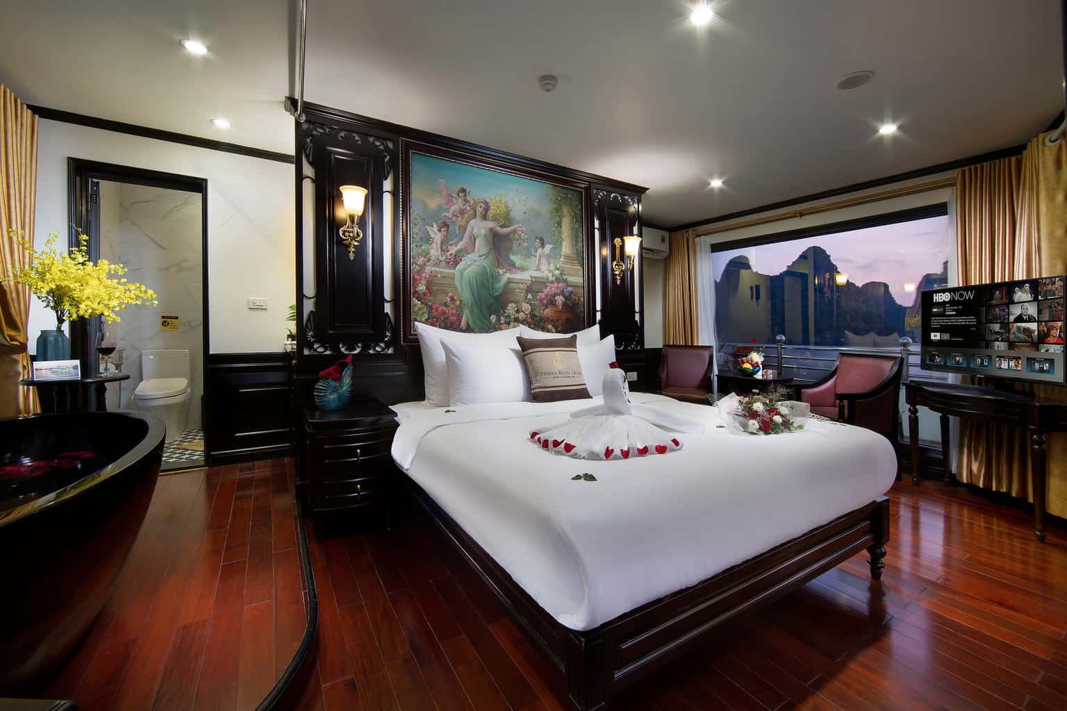 athena royal cruise ha long bay