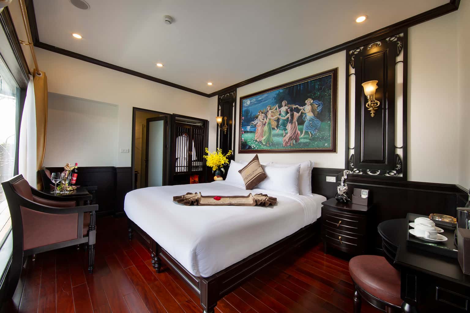 athena royal cruise ha long bay