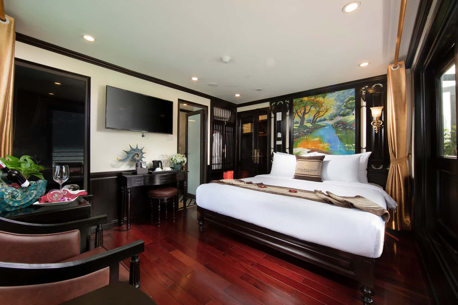 athena royal cruise ha long bay