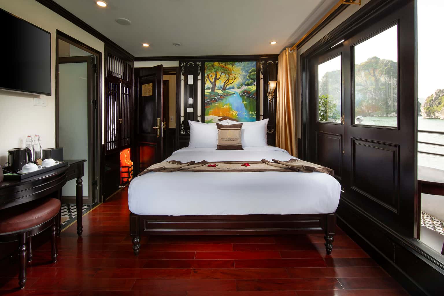 athena royal cruise ha long bay