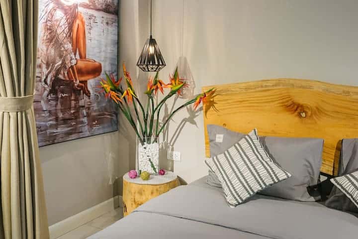 102 luustay hoan kiem ha noi