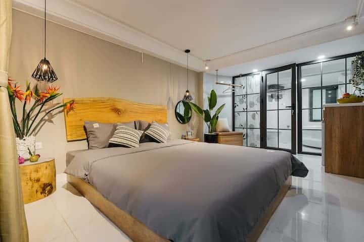 102 luustay hoan kiem ha noi