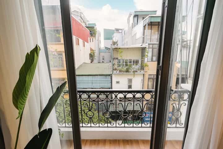 202 luustay hoan kiem ha noi