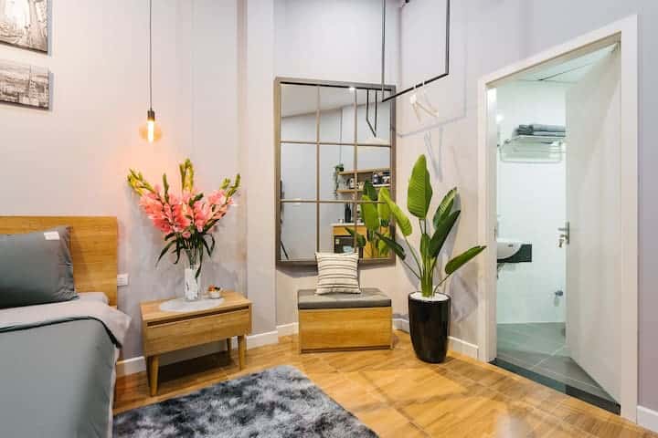 402 luustay hoan kiem ha noi