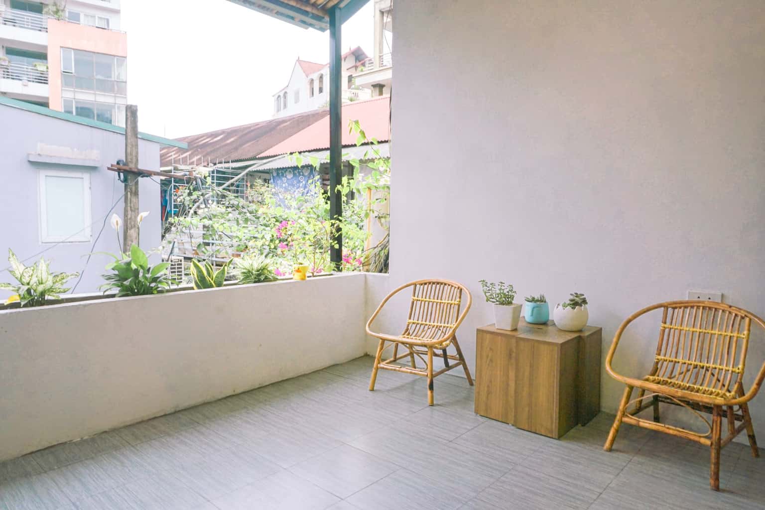 la casa nghi tam tay ho ha noi 