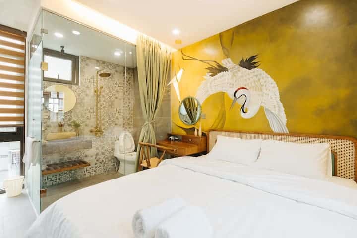 yellow room crane house hoan kiem ha noi 