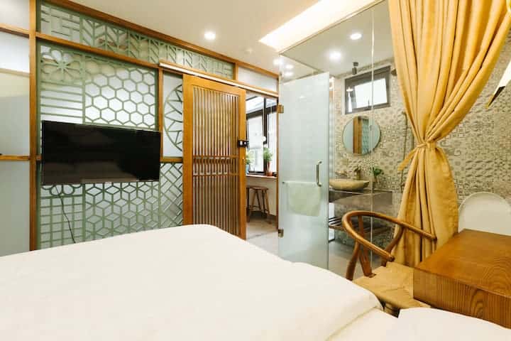 green room crane house hoan kiem ha noi 