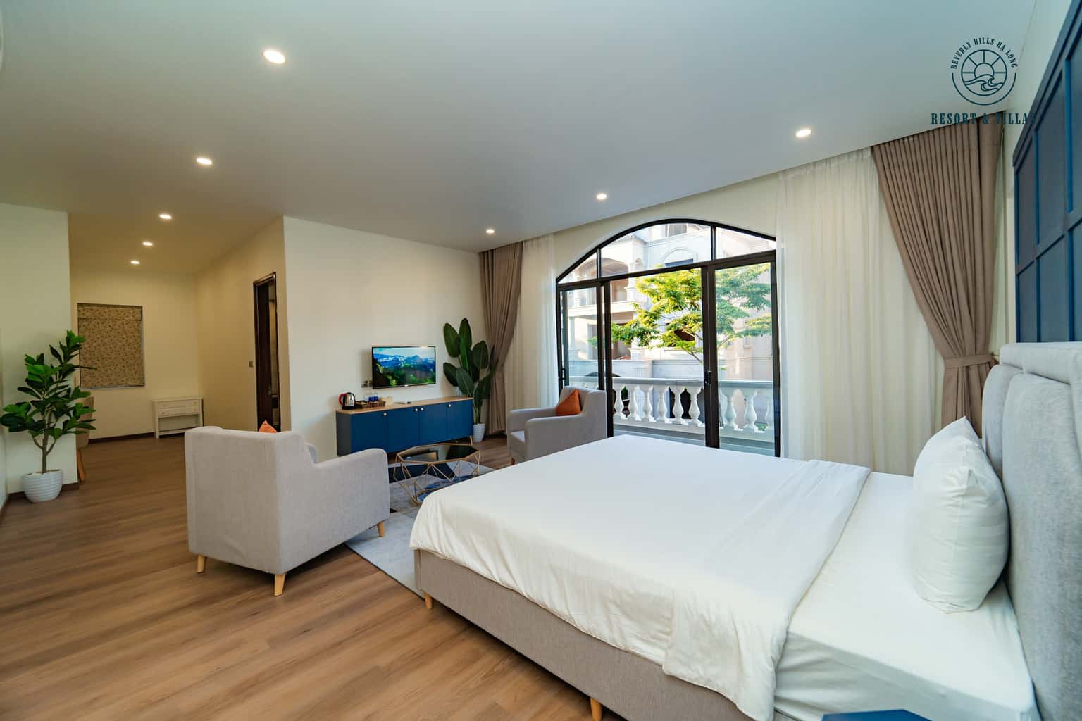 tt1 05 beverly hill ha long