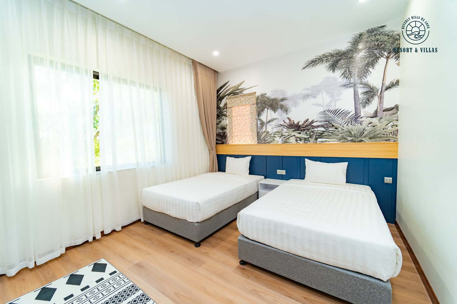 tt1 05 beverly hill ha long