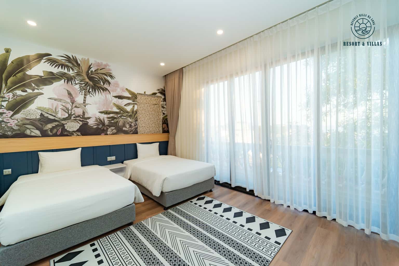 tt1 05 beverly hill ha long