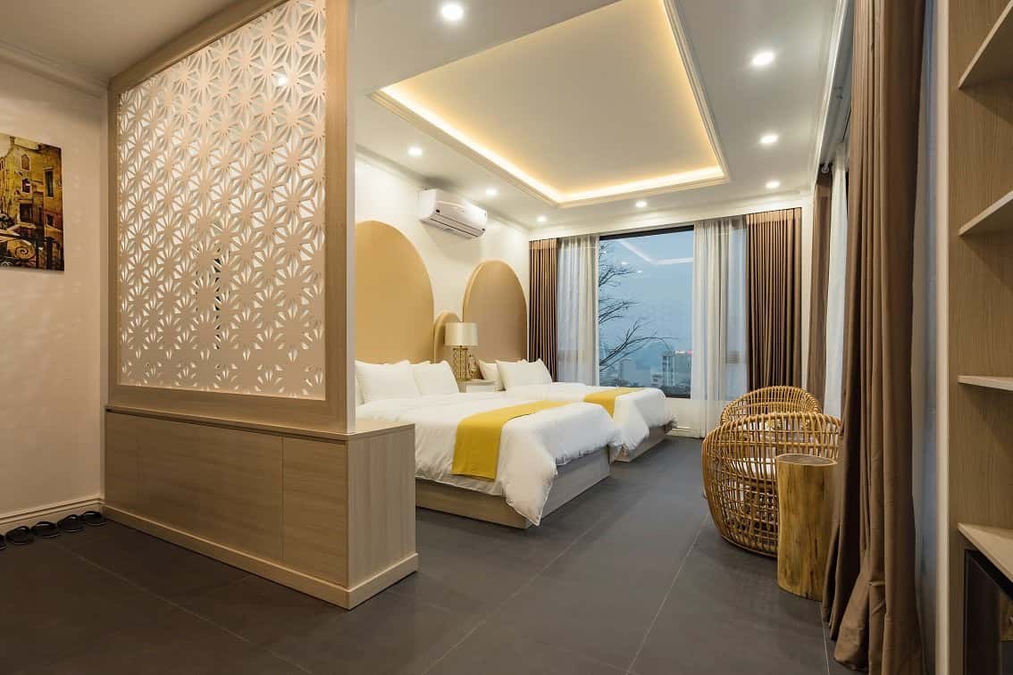 winter villa orestay ha long
