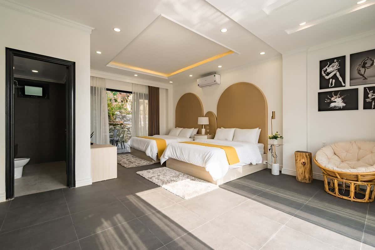 winter villa orestay ha long