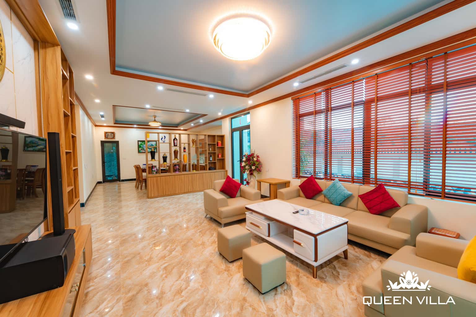 queen villa tuan chau ha long 