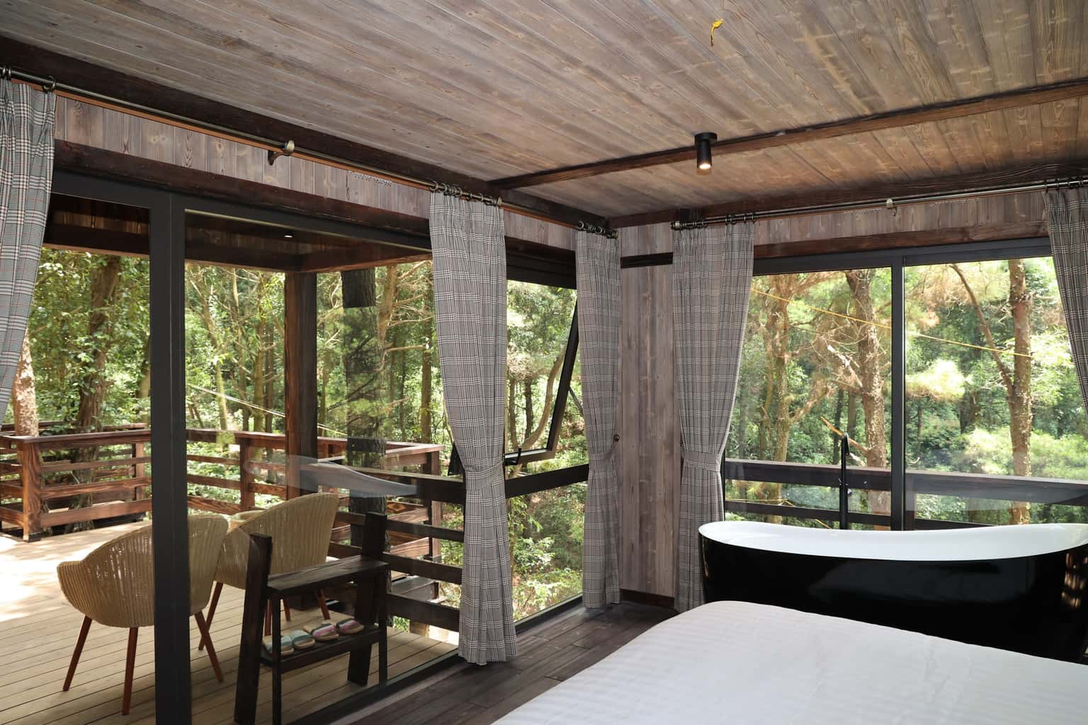 room 8l amaya retreat soc son ha noi  