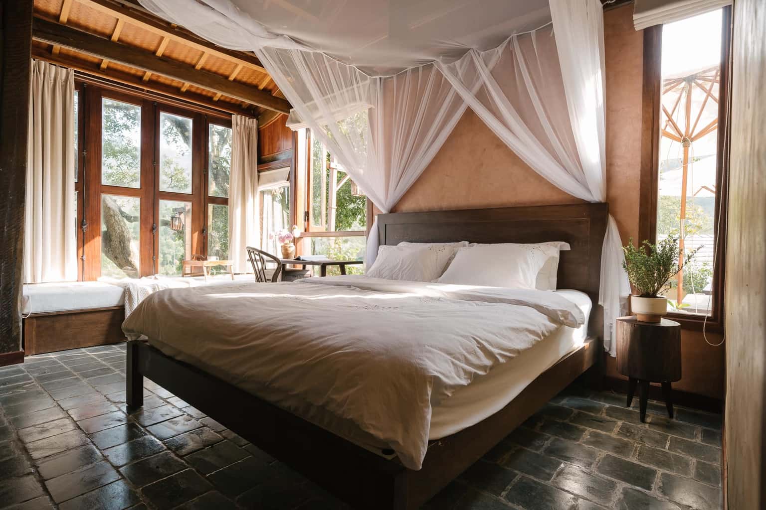 lily home retreat thach that