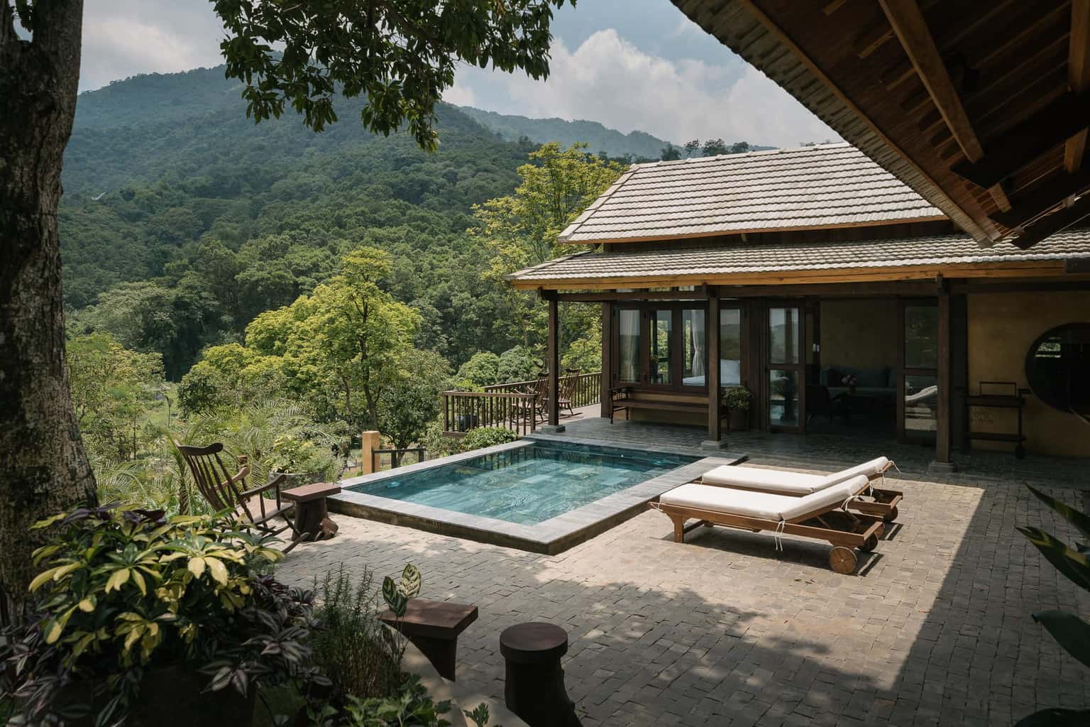 lily home retreat thach that